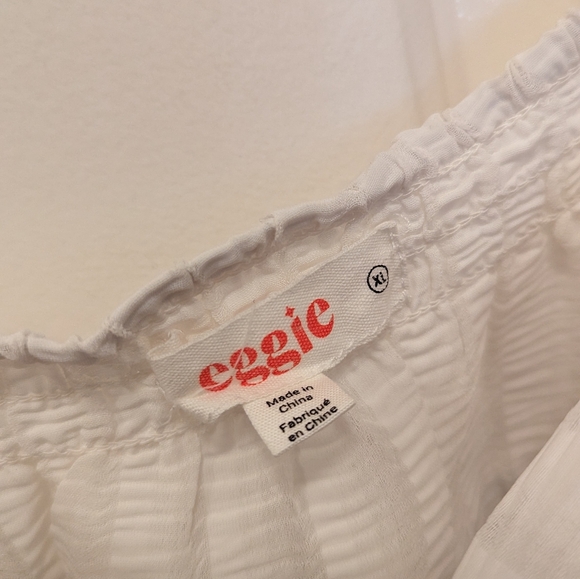Eggie White Going Out Flowy Top Size XL - Picture 3 of 7